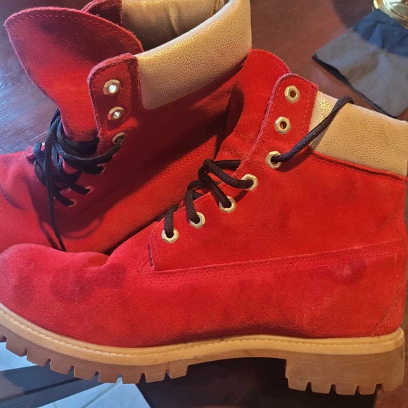 Timberland Limited Release Boots Mens Size 11.5 M - Red